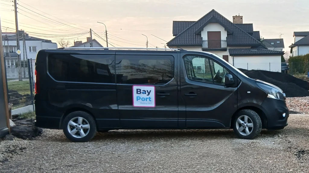 Parking BayPort przy Lotnisku Chopina w Warszawie