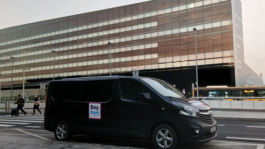 Parking BayPort przy Lotnisku Chopina w Warszawie